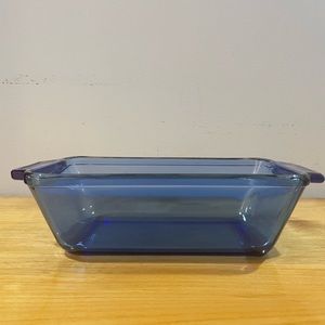 Anchor ovenware blue loaf dish 1.5 quart